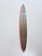 Michael Post, WVZ 20-17-562, Acryl auf poliertem Stahl, 90 x 20 x 3 cm