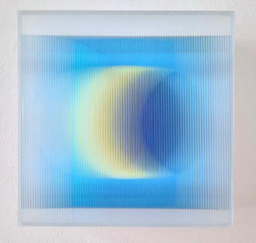 Christiane Grimm, Luna 44, 2020, Mischtechnik und Acrylglas, 22 x 22 x 7.5 cm
