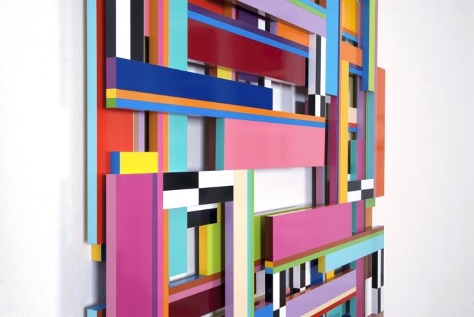 Dieter Balzer, Xeox (14-2), Folie auf MDF, 100 x 100 x 5 cm, Seitenansicht (Detail)