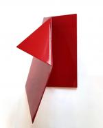 Dirk Rathke, #774 rot, 2016, Lack auf Metall, 28 x 15 x 14 cm, Seitenansicht