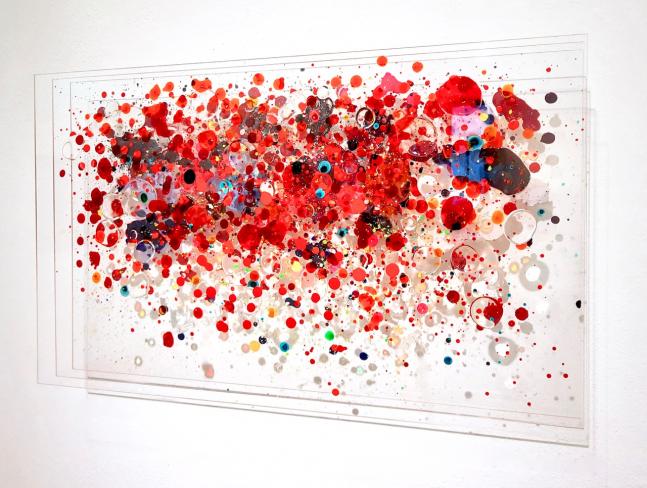 Eckart Hinze, Drops, 2020, Acryl und Harz auf Acrylglas, 30 x 50 x 8.5 cm, seitlich