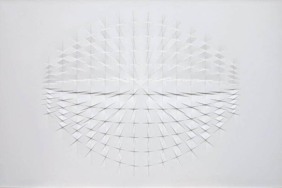 Franz Riedl Verknupfung 2024 Papierrelief Karton geschnitten 68 x 102 cm