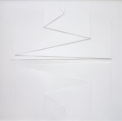 Franz Riedl, Faltung, 2022, Papierrelief, Karton geschnitten, 72 x 72 cm