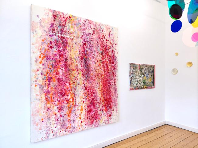Jürgen Jansen, wipe out, 2025, Öl und Harze auf Holz, 200 x 170 cm, Ausstellungsansicht Galerie Corona Unger