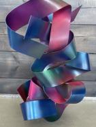 Hans Schüle, Loops XXIII, 2023, Lack auf Stahl, 45 x 30 x 30 cm, Ansicht