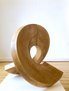 Robert Krainhöfner, Doppelring 450°, 2019, Ahornholz, Höhe 50 cm