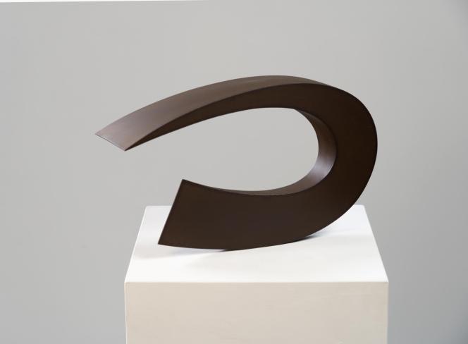 Rüdiger Seidt, Balance, 2023, Corten, 24 x 40,5 x 12,5 cm
