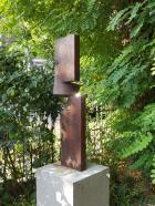 Thomas Röthel, Vertikale Entwicklung I, Stahl, Höhe 106 cm