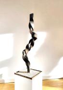 Thomas Röthel, Dynamik, 2025, Stahl, Höhe 126 cm