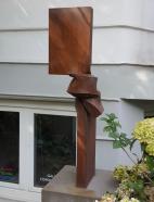 Thomas Röthel, Vertikale Entwicklung II, Stahl, Höhe 106 cm