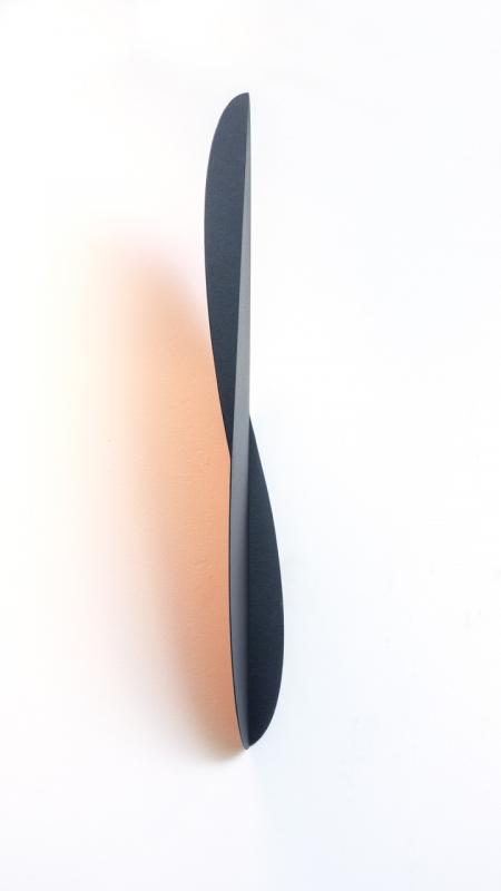 Michael Post, o. T. WVZ 72-16-541, 2016, Fiberglas über Stahl . Acryl, 55 x 21 x 17 cm