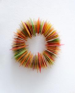 Harald Pompl, rundum, 2012, Harze und Pigmente, 53 x 53 cm