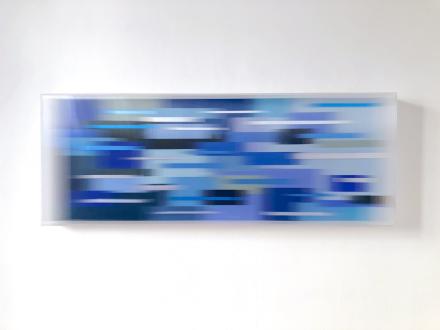 Christiane Grimm, flow . 2018, Mischtechnik und Acrylglas, 60 x 160 x 10 cm