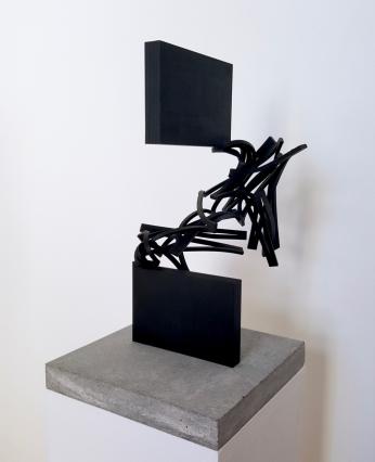 Thomas Röthel, Drehung, 2020, Stahl, Höhe 50 cm